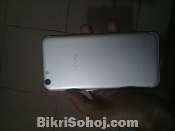 Vivo Y69